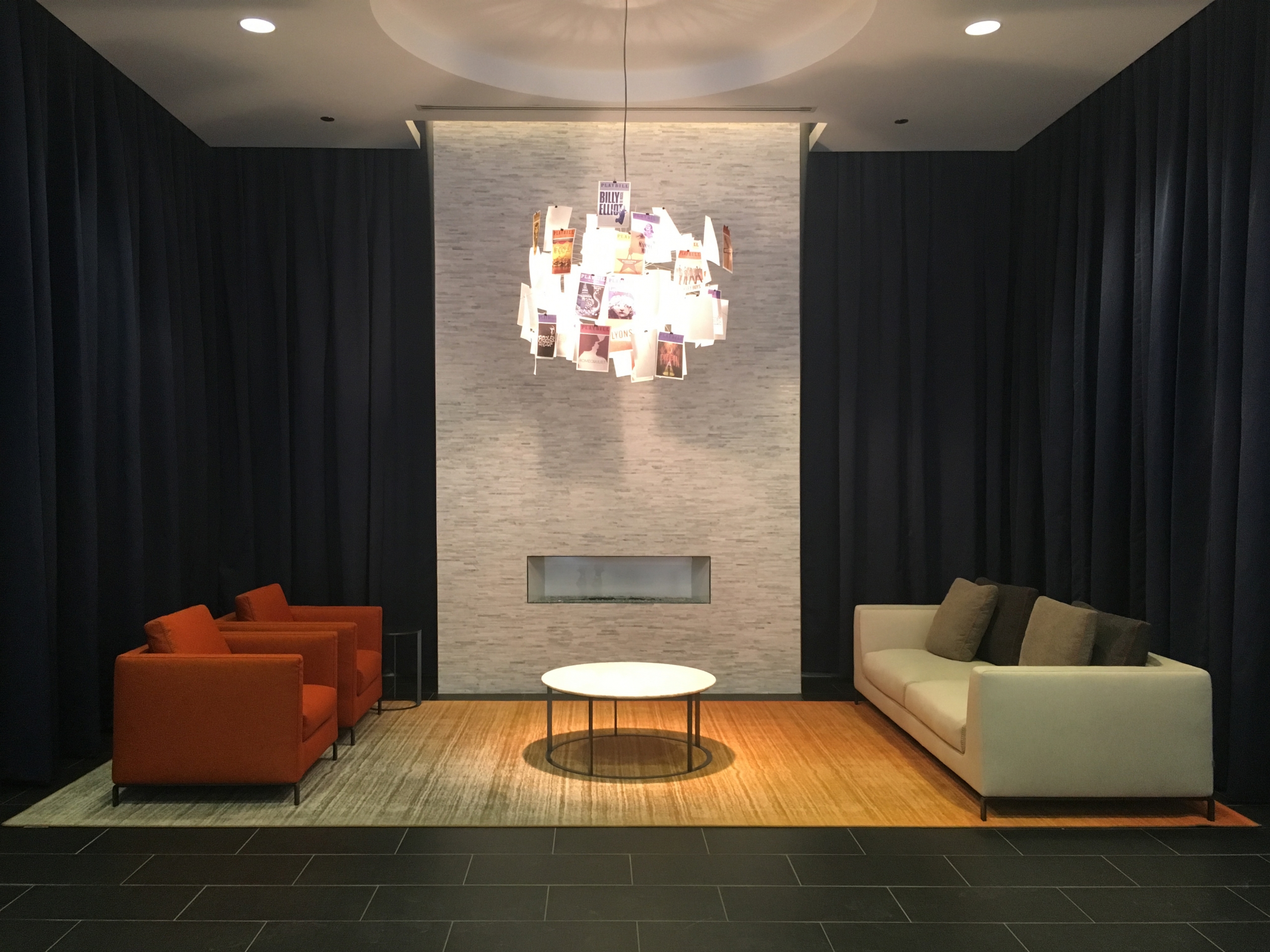 B 37 lobby