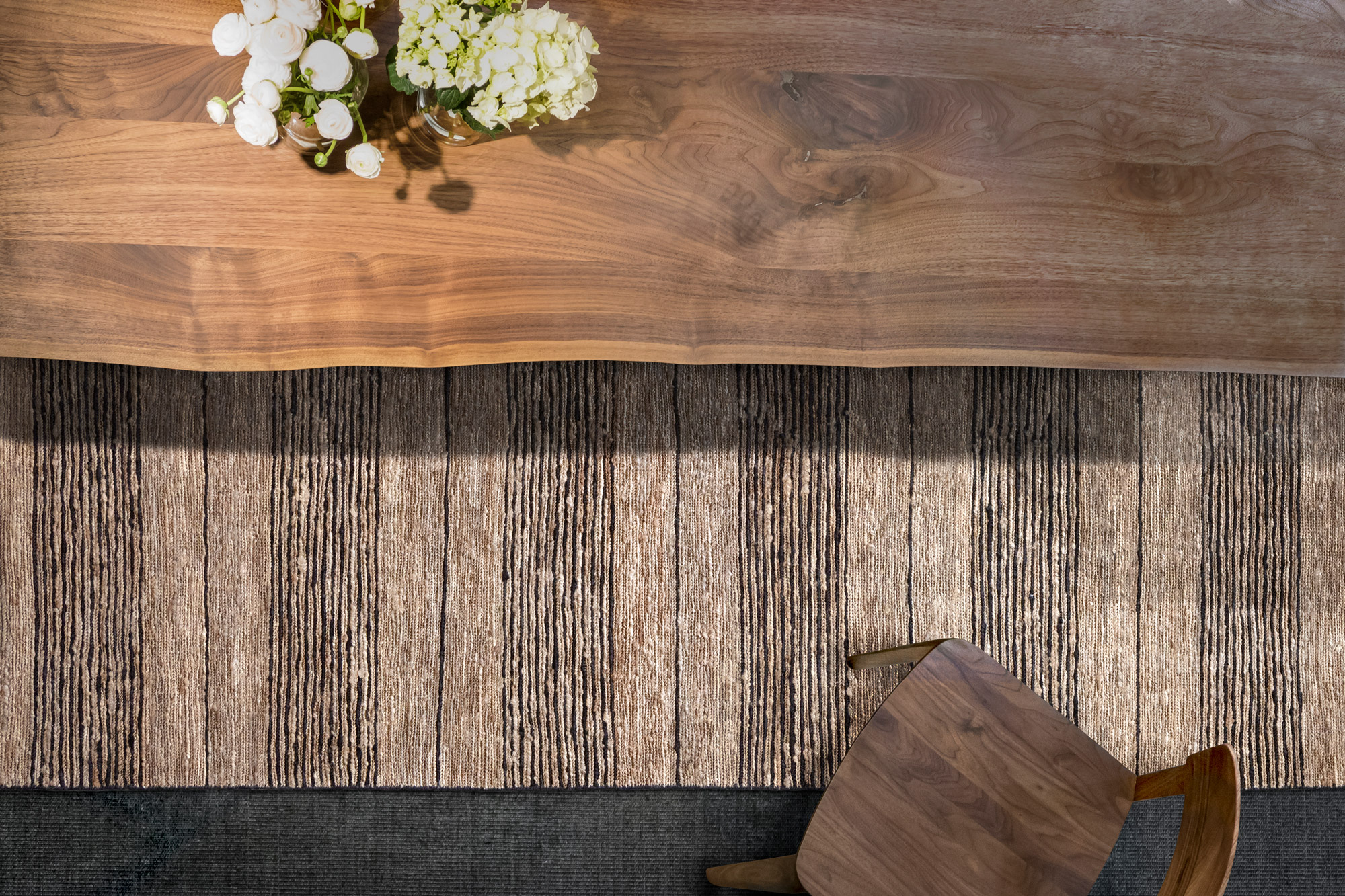 tappeti a righe interior design - interiors striped rugs
